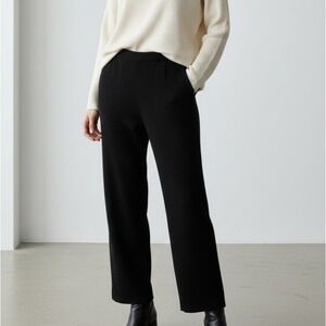 St. John Basics Women's Size 2 Black Slash Pockets Straight-Leg Pants